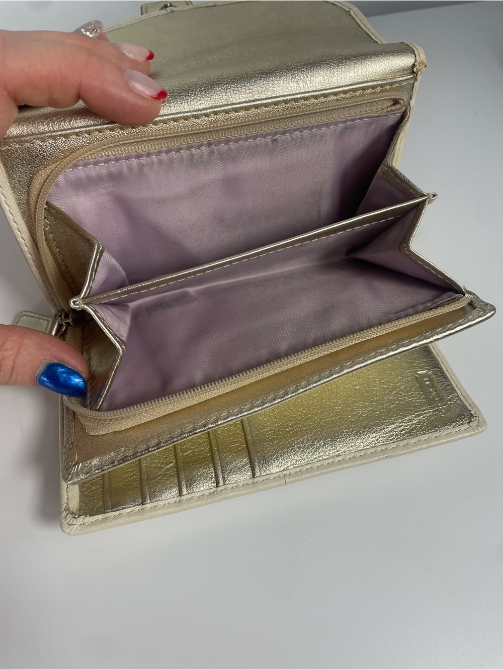 Coach Vintage Soho Cream Metallic Gold Leather Wallet-COA - Picture 6 of 13